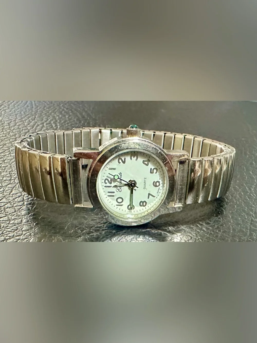 Ladies Silver Expandable Band Quartz Watch - White Dial